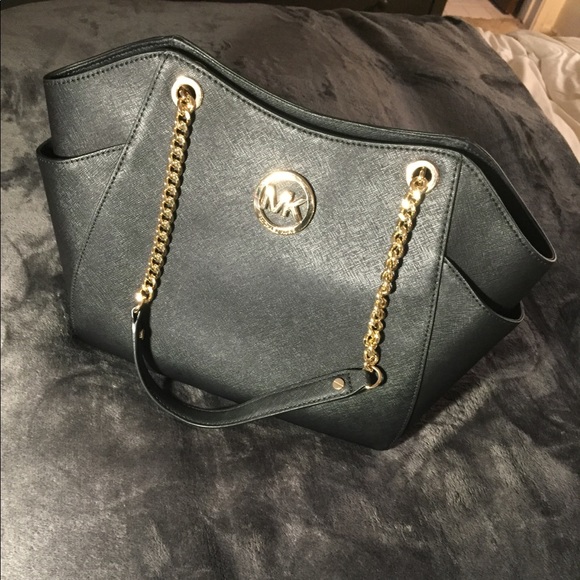 Michael Kors Handbag - Picture 2 of 8